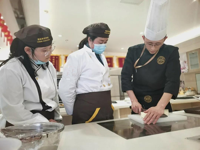 现在学西点烘焙好吗?来安徽新东方学西点怎么样